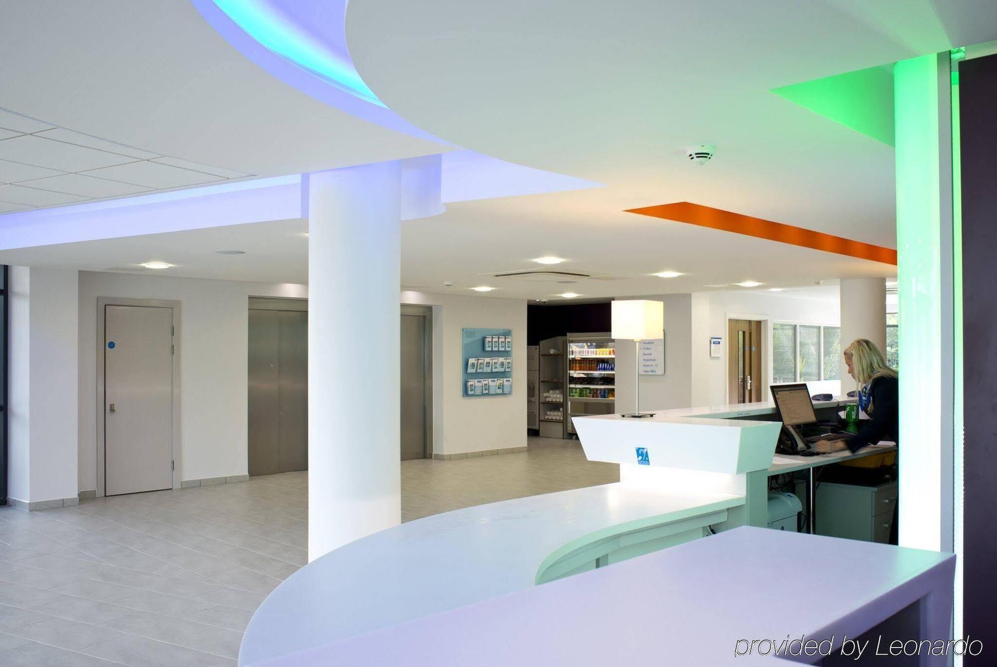 Hotel Express Dunstable, An Ihg 3*
